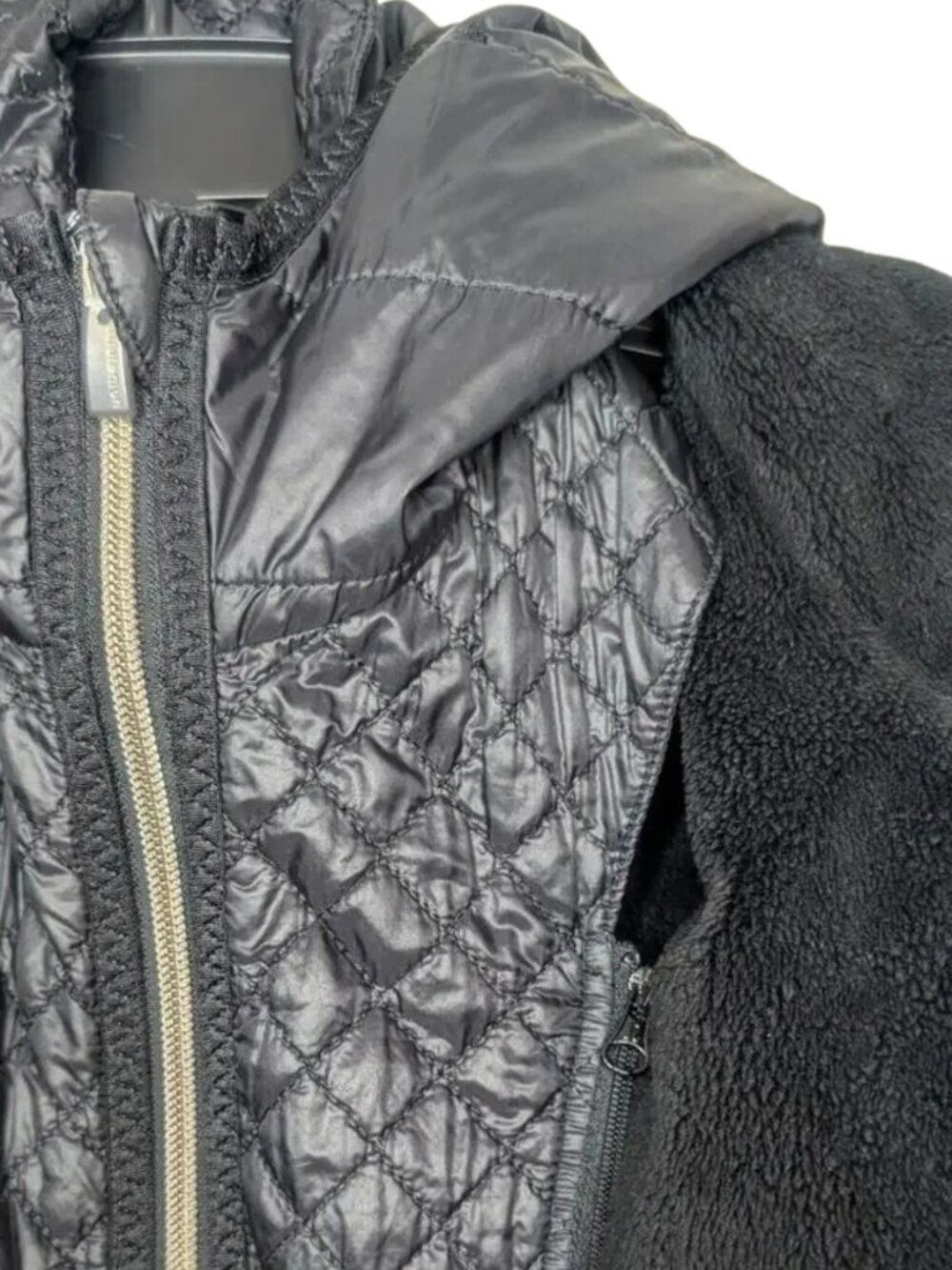 Lululemon Glacier Puffer Vest With Detachable Hood Black Size 8 - Picture 8 of 8